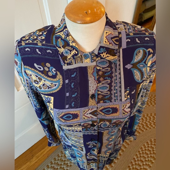 Vintage 90s Tunic length Louben Blouse. Size 6. - Picture 5 of 16